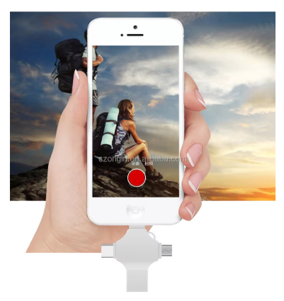 🔌 Clé USB 4-en-1