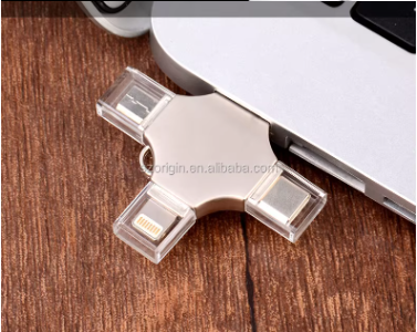 🔌 Clé USB 4-en-1